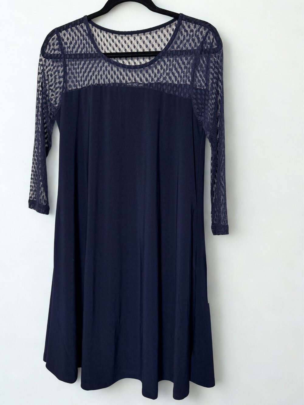 NWT- Nina Leonard- Navy sheer shoulder dress w/ pocket- Medium